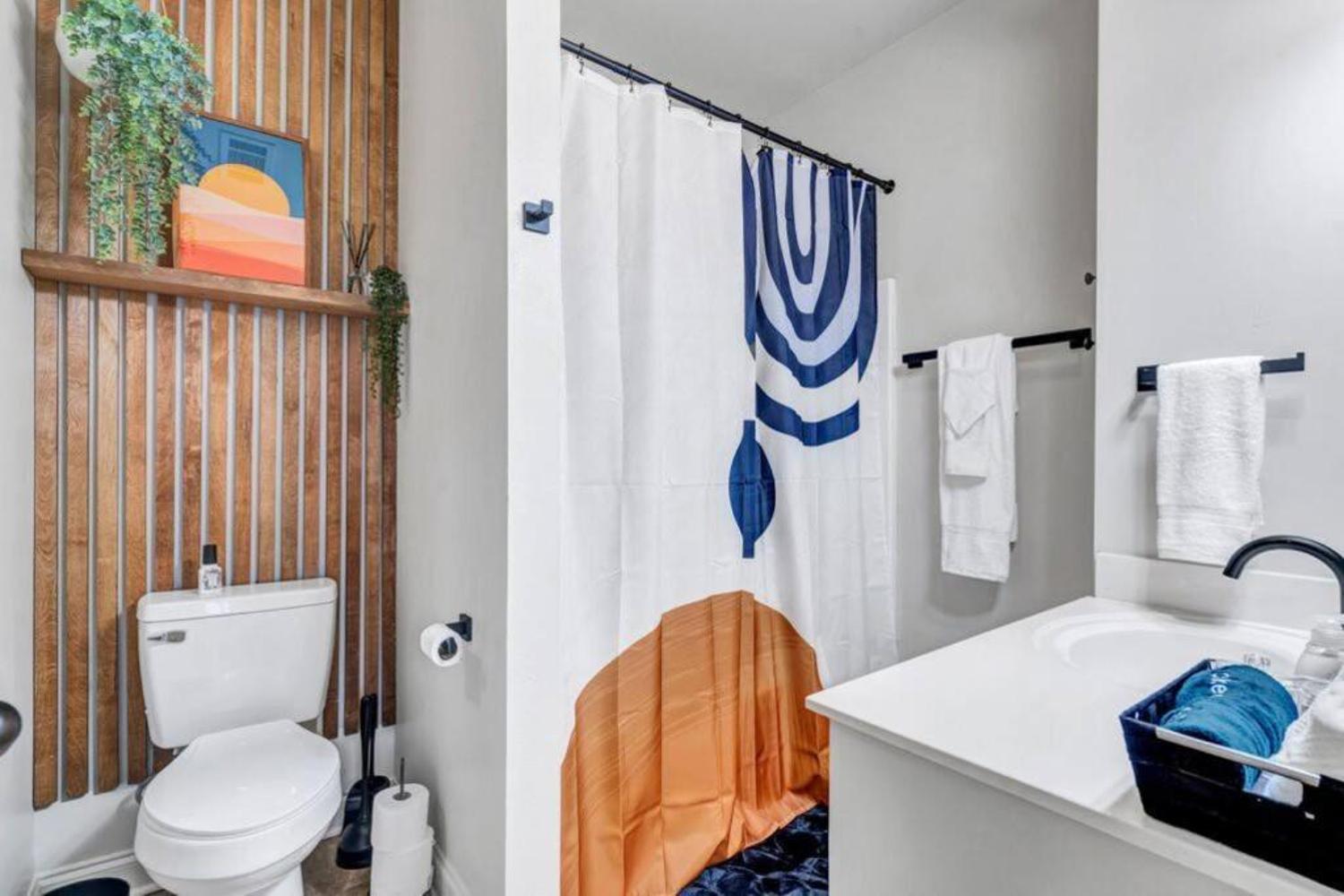 Stylish & Romantic Home, Long-Term Friendly, King Baton Rouge Ngoại thất bức ảnh